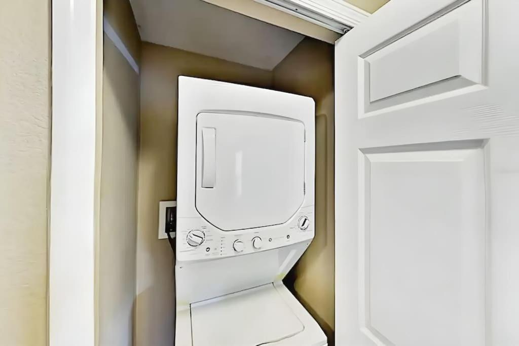 Entire Rental 3-Br Minutes From Disney X8 Hot Tub Apartment 2204 Orlando Eksteriør bilde